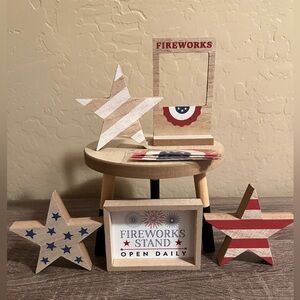 Target Bullseye Fourth of July Stars Stripes Fireworks Red White Blue NWOT